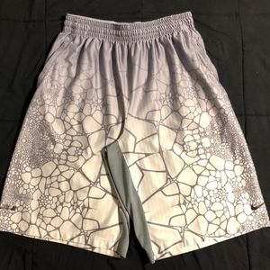 Mens Nike Lebron James shorts size XL